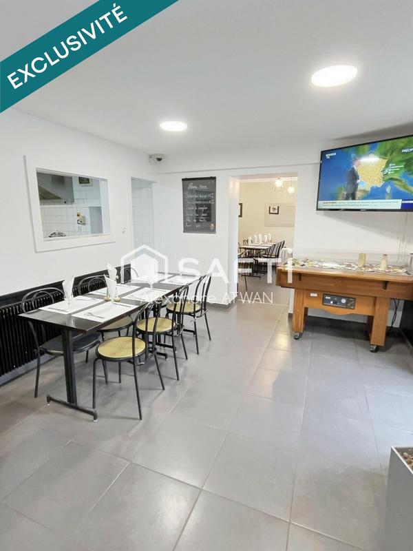 Local commercial - 105 m²