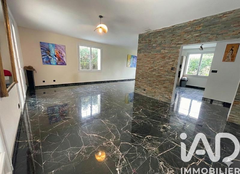 Maison - 135 m² - 6 pièces