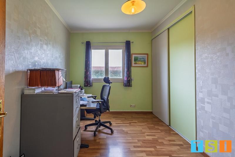 Maison - 200 m² - 5 pièces