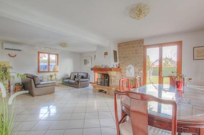 Maison - 161 m² - 6 pièces