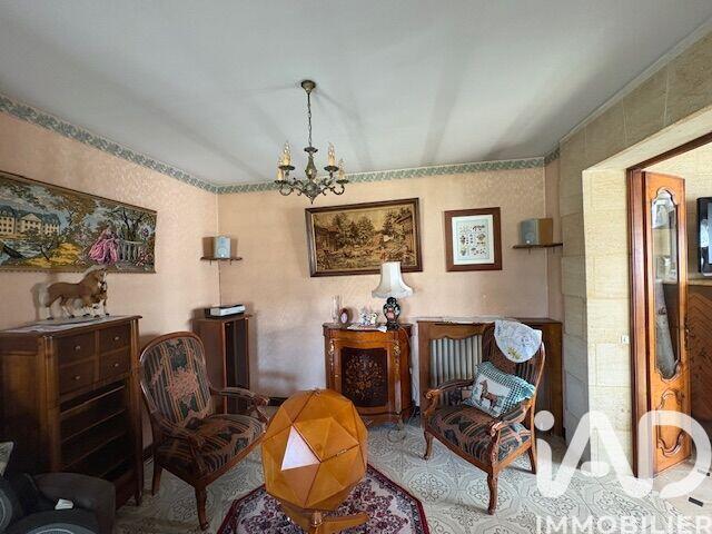 Maison - 170 m² - 8 pièces