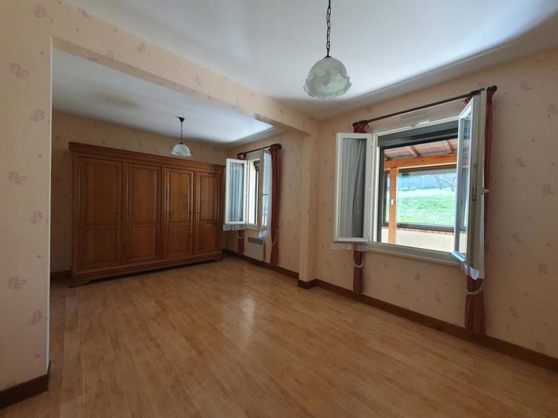 Maison - 115 m² - 4 pièces