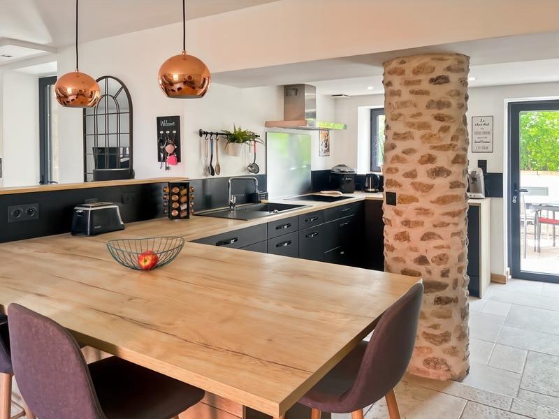 Maison en pierre - 120 m² - 4 pièces