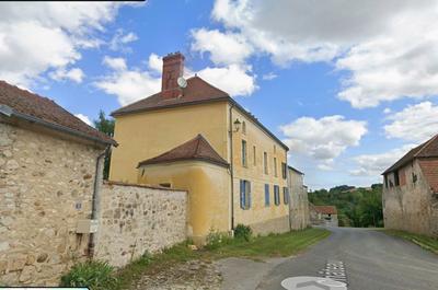 Propriété - 300 m² - 12 pièces