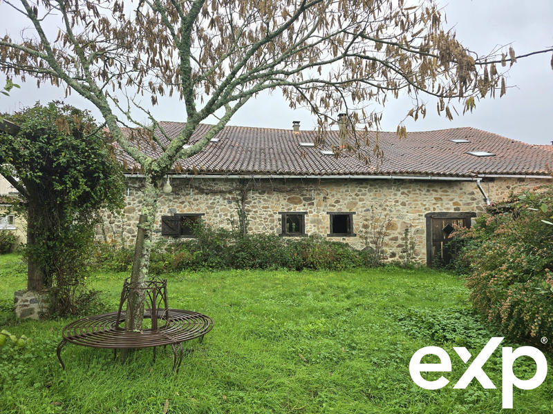 Maison - 287 m² - 12 pièces