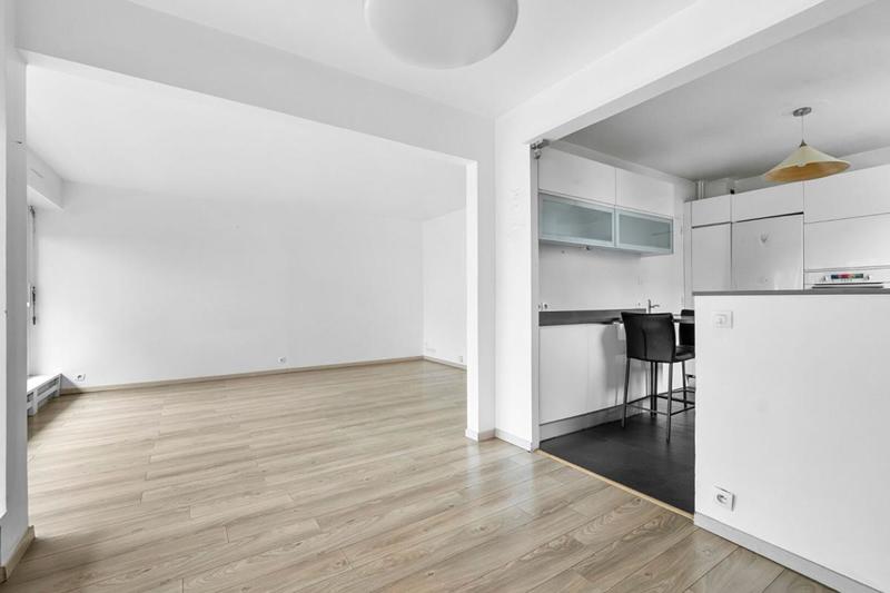 Appartement - 95 m² - 5 pièces