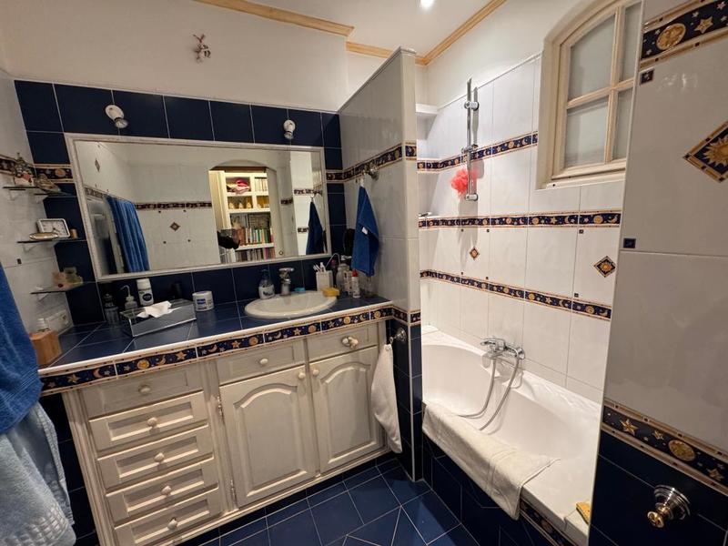 Appartement - 95 m² - 4 pièces