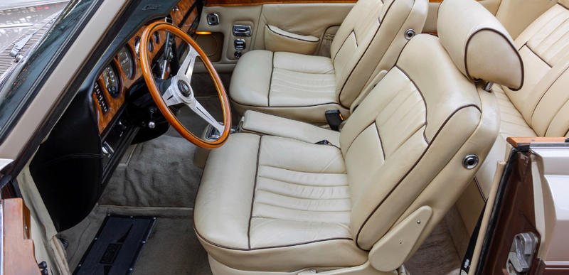 Rolls-Royce Corniche Cabriolet