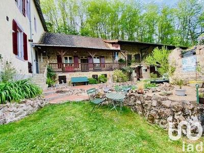 Maison de campagne - 210 m² - 10 pièces