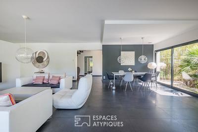 Maison d'architecte - 287 m² - 6 pièces