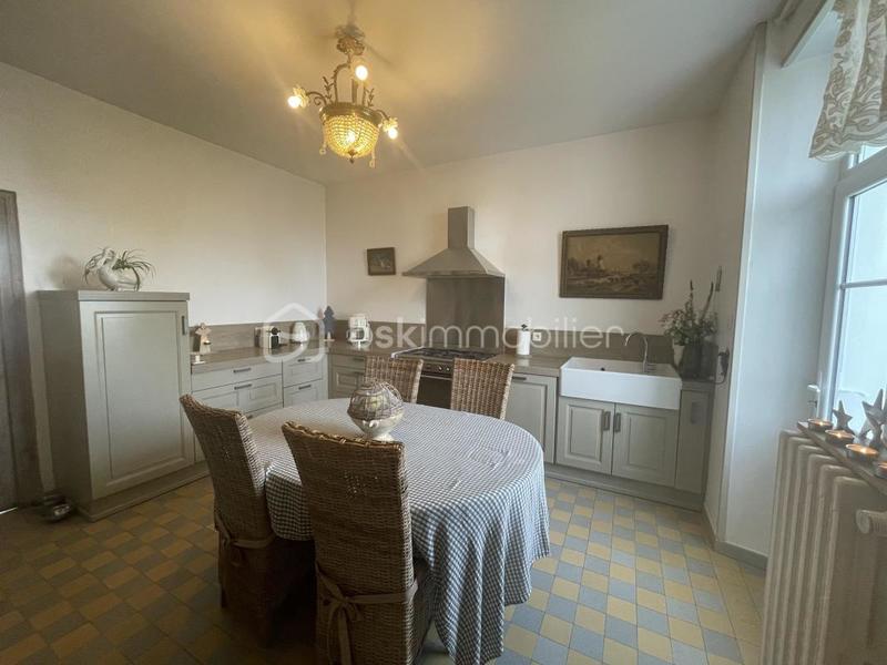 Demeure - 153 m² - 4 pièces