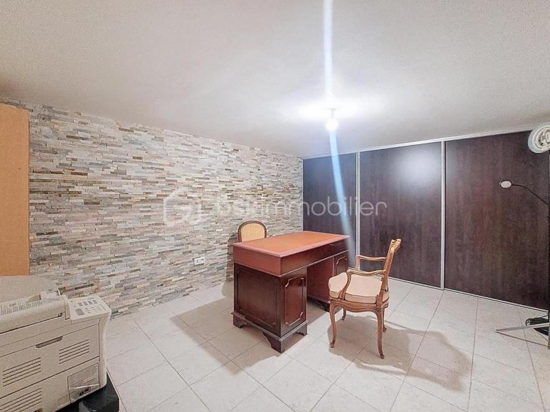 Villa - 230 m² - 8 pièces