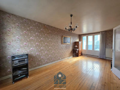 Maison - 111 m² - 6 pièces