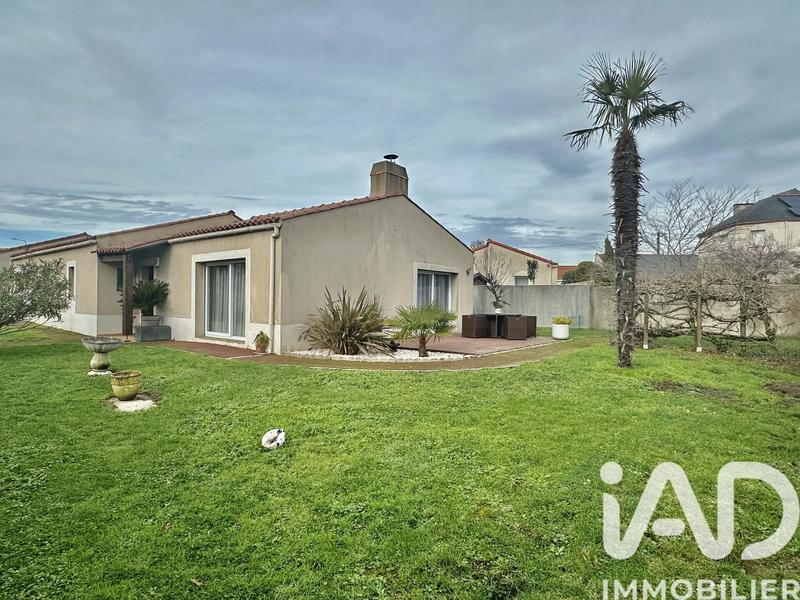 Maison - 98 m² - 4 pièces