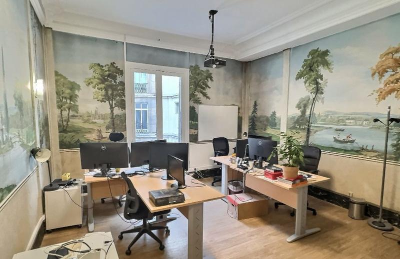 Local d'activités - 252 m²