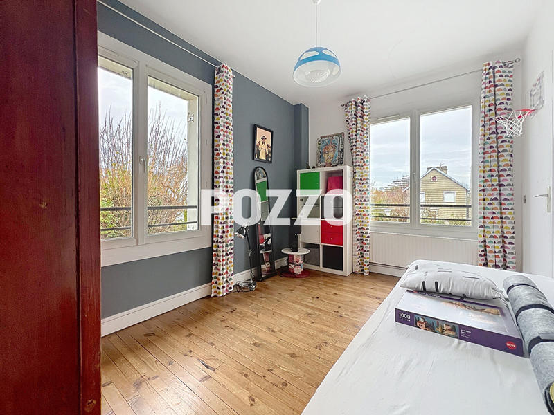 Maison - 136 m² - 5 pièces