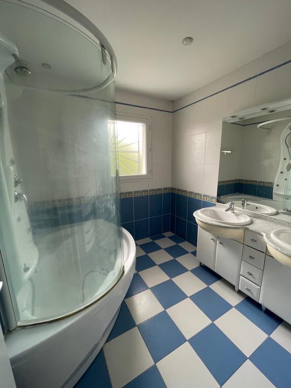 Maison - 72 m² - 4 pièces