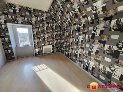 Maison traditionnelle - 120 m² - 6 pièces