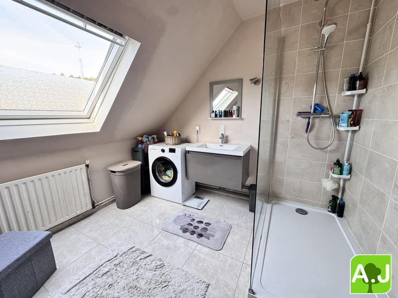 Maison - 104 m² - 5 pièces