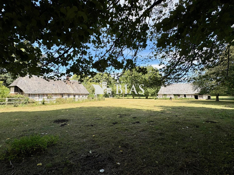 Manoir - 326 m² - 7 pièces