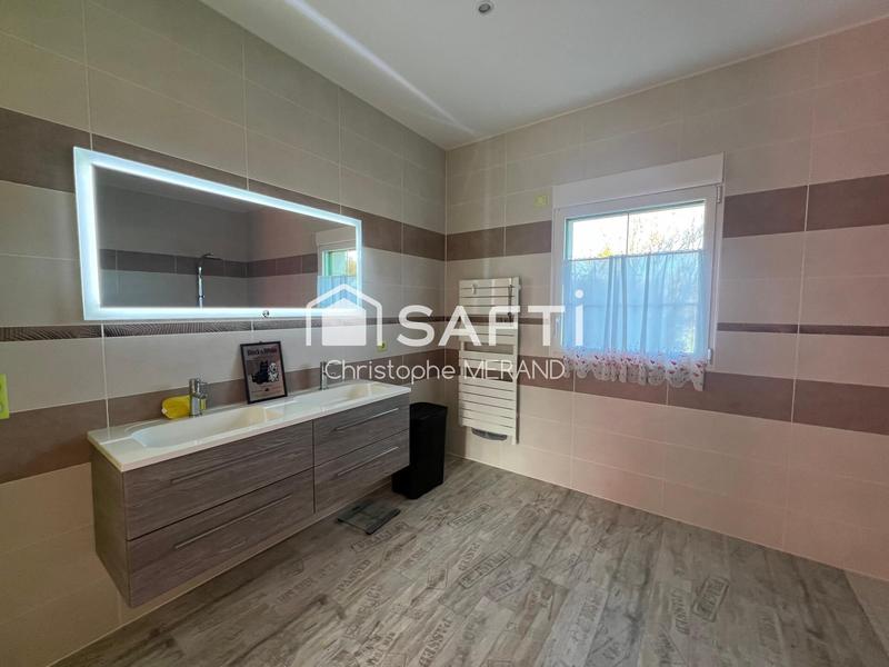 Maison - 328 m² - 10 pièces