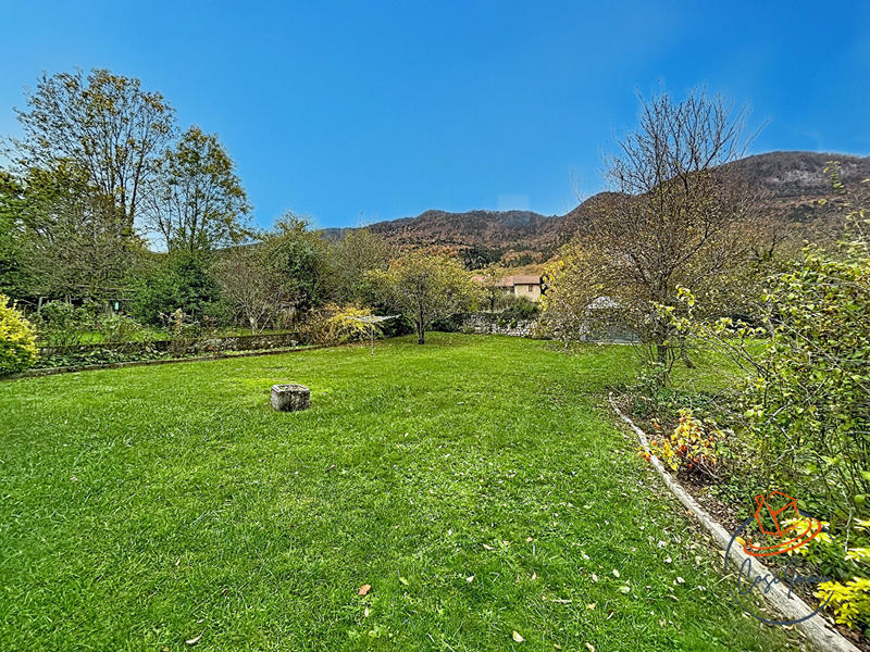 Terrain - 770 m²