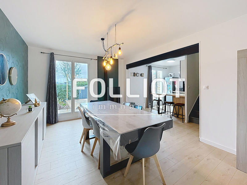 Maison - 90 m² - 4 pièces