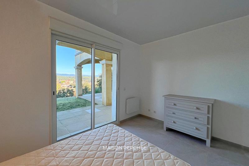 Villa - 196 m² - 7 pièces