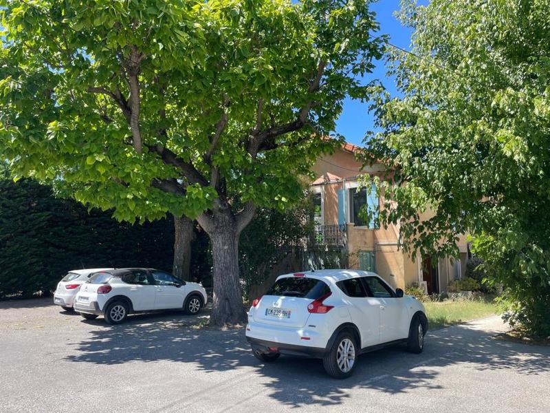 Bureau - 84 m² - 4 pièces