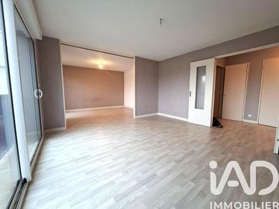 Appartement - 93 m² - 4 pièces