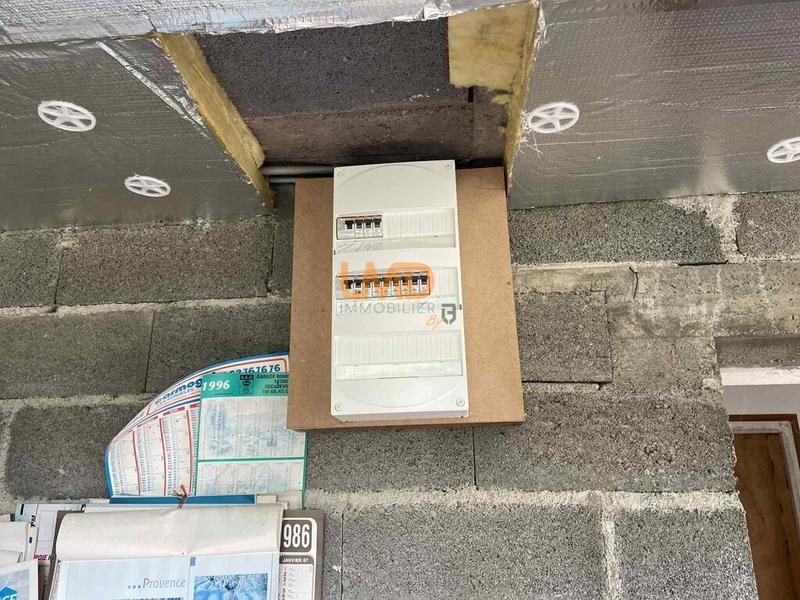 Maison - 95 m² - 5 pièces