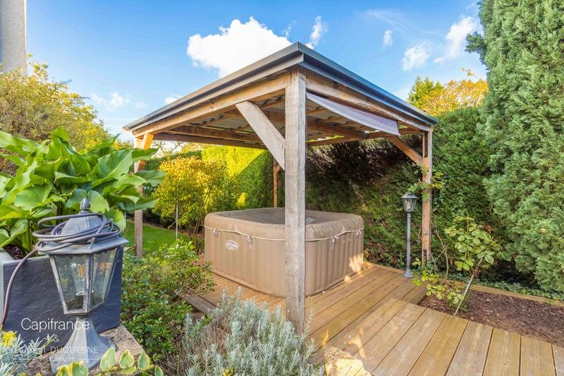 Maison - 166 m² - 7 pièces