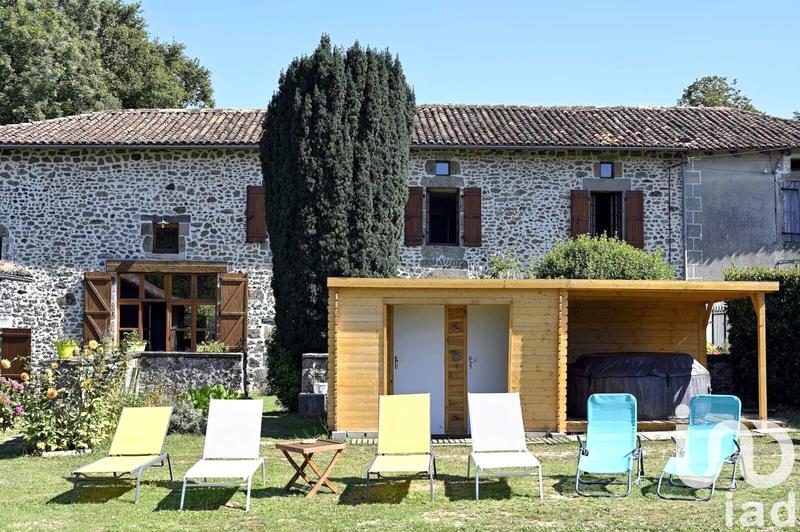 Maison - 348 m² - 8 pièces