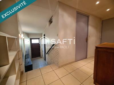 Maison de village - 87 m² - 5 pièces