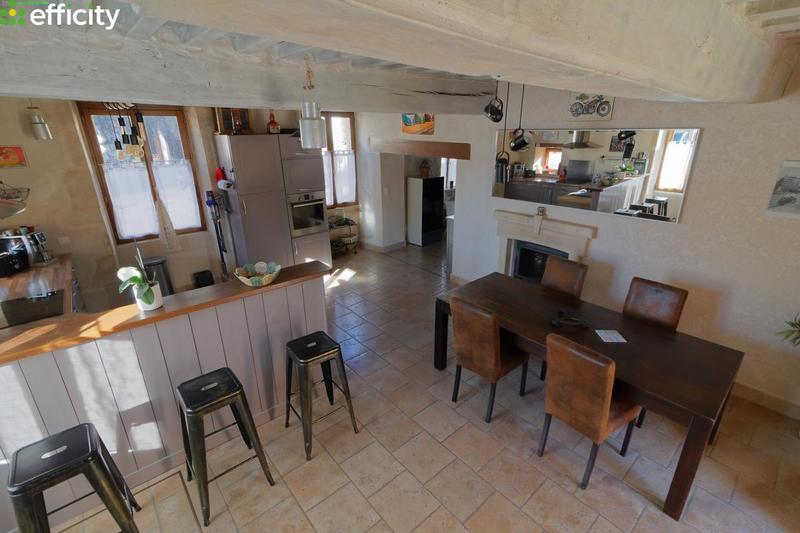 Maison - 140 m² - 6 pièces
