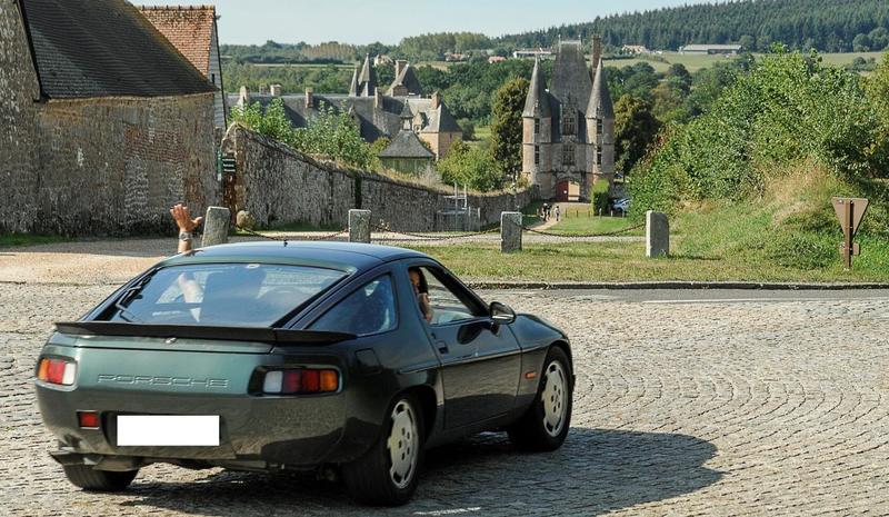 Porsche 928 s