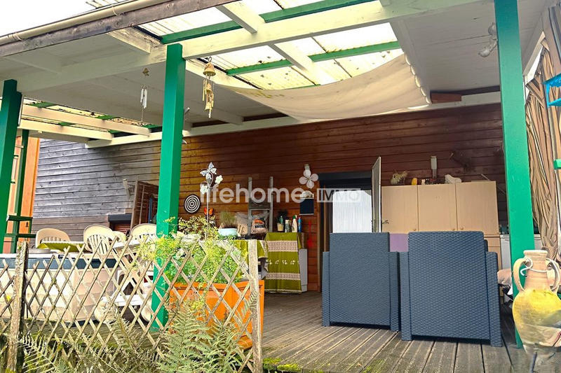 Maison - 176 m² - 8 pièces