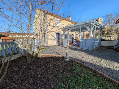Maison - 170 m² - 10 pièces