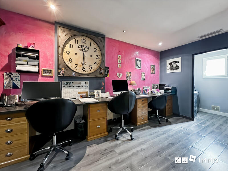 Maison - 145 m² - 5 pièces