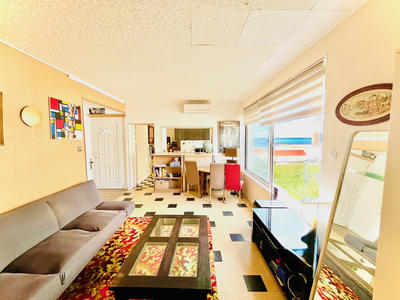 Appartement - 145 m² - 6 pièces