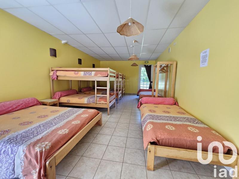 Maison - 320 m² - 7 pièces