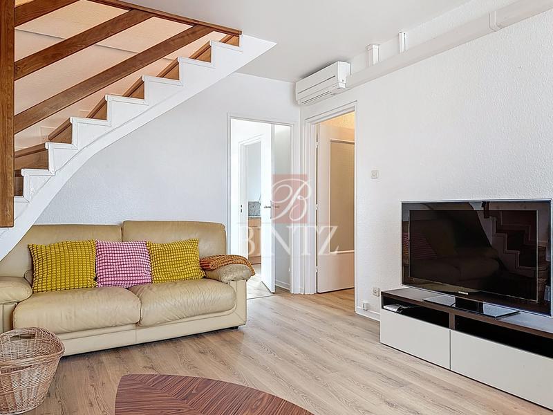 Appartement - 104 m² - 5 pièces