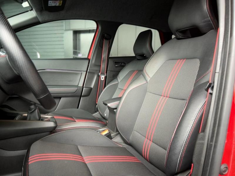 Renault Captur II R.S. line mild hybrid 140