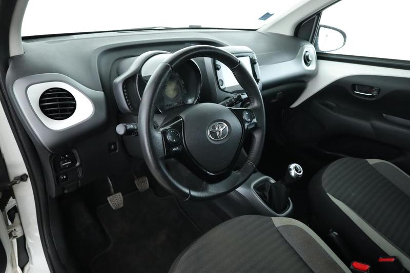 Toyota Aygo 1.0 Vvt-i X-Play 5p 72 ch