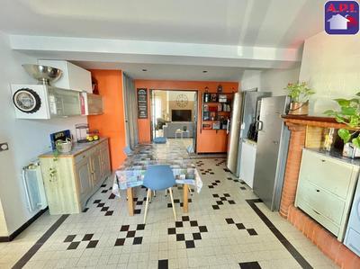 Maison - 168 m² - 6 pièces