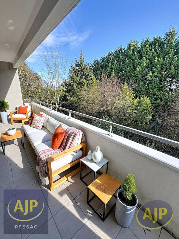 Appartement - 86 m² - 4 pièces