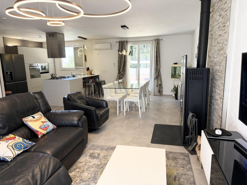 Maison - 86 m² - 4 pièces