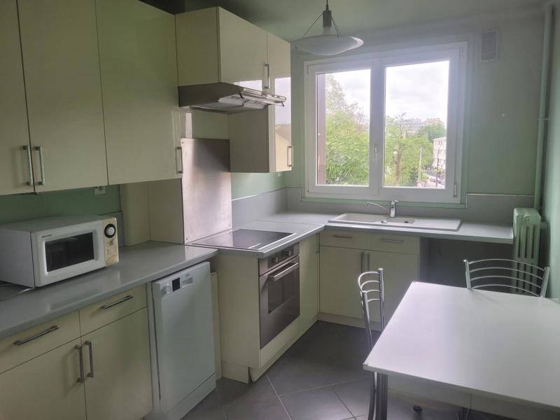 Appartement - 70 m² - 3 pièces