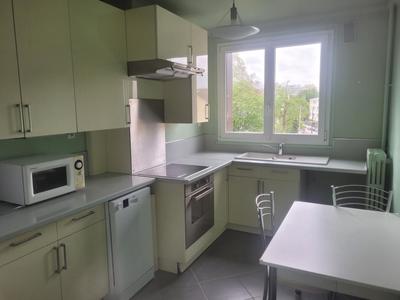 Appartement - 70 m² - 3 pièces