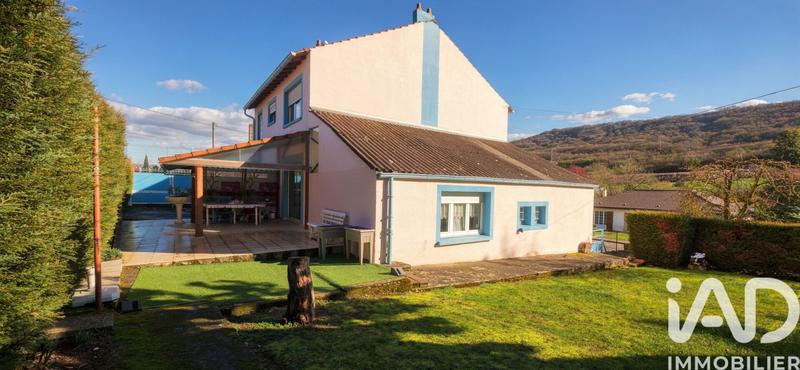 Maison - 152 m² - 5 pièces